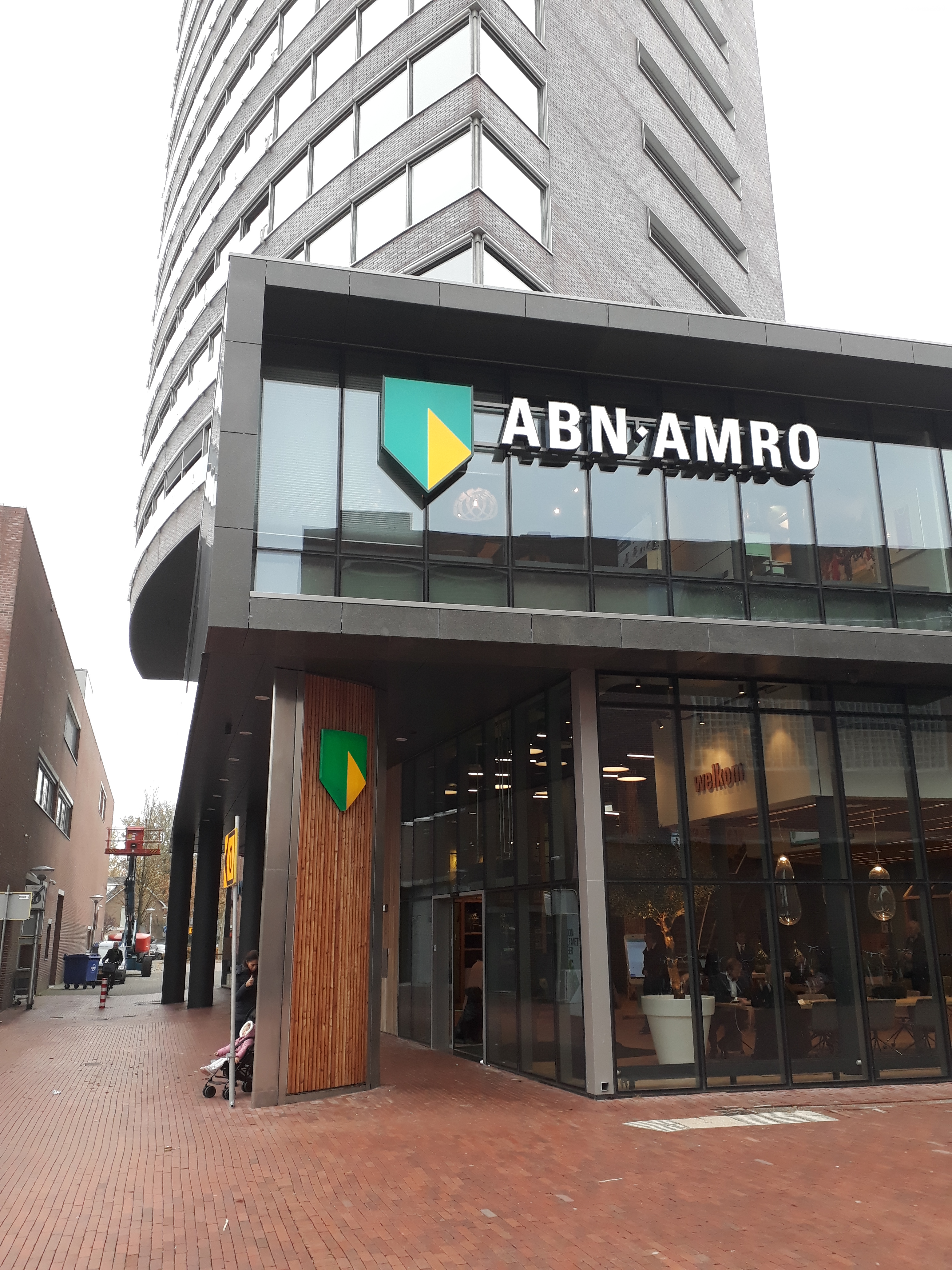 ABN AMRO - Amstelveen - Sandbergplein 24 - BREEAM-NL